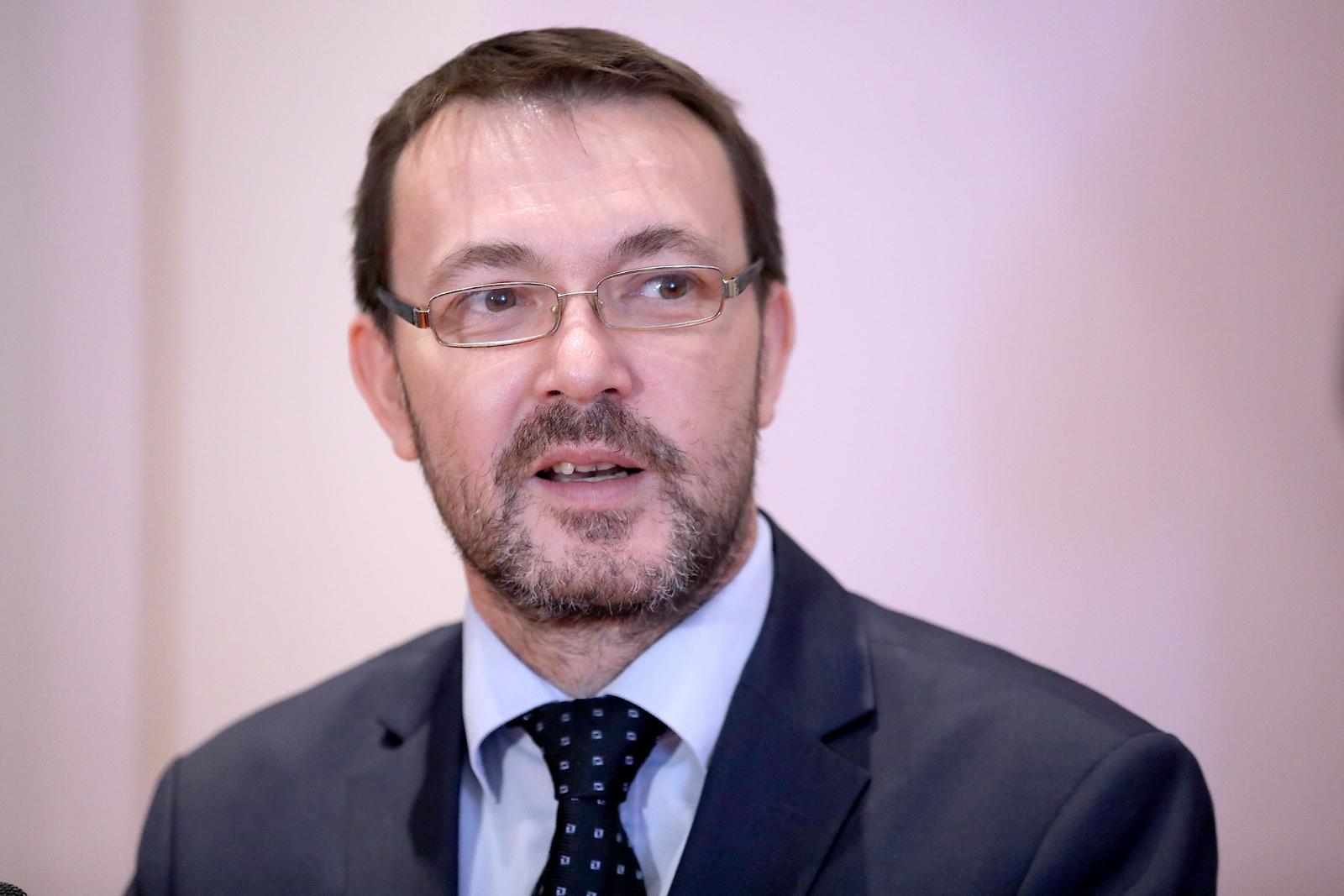 31.10.2023., Zagreb - Na konferenciji za medije odrzanoj nakon sjednice Predsjednistva Hrvatskoga sabora o aktualnim temama govorio je Arsen Bauk. Photo: Patrik Macek/PIXSELL