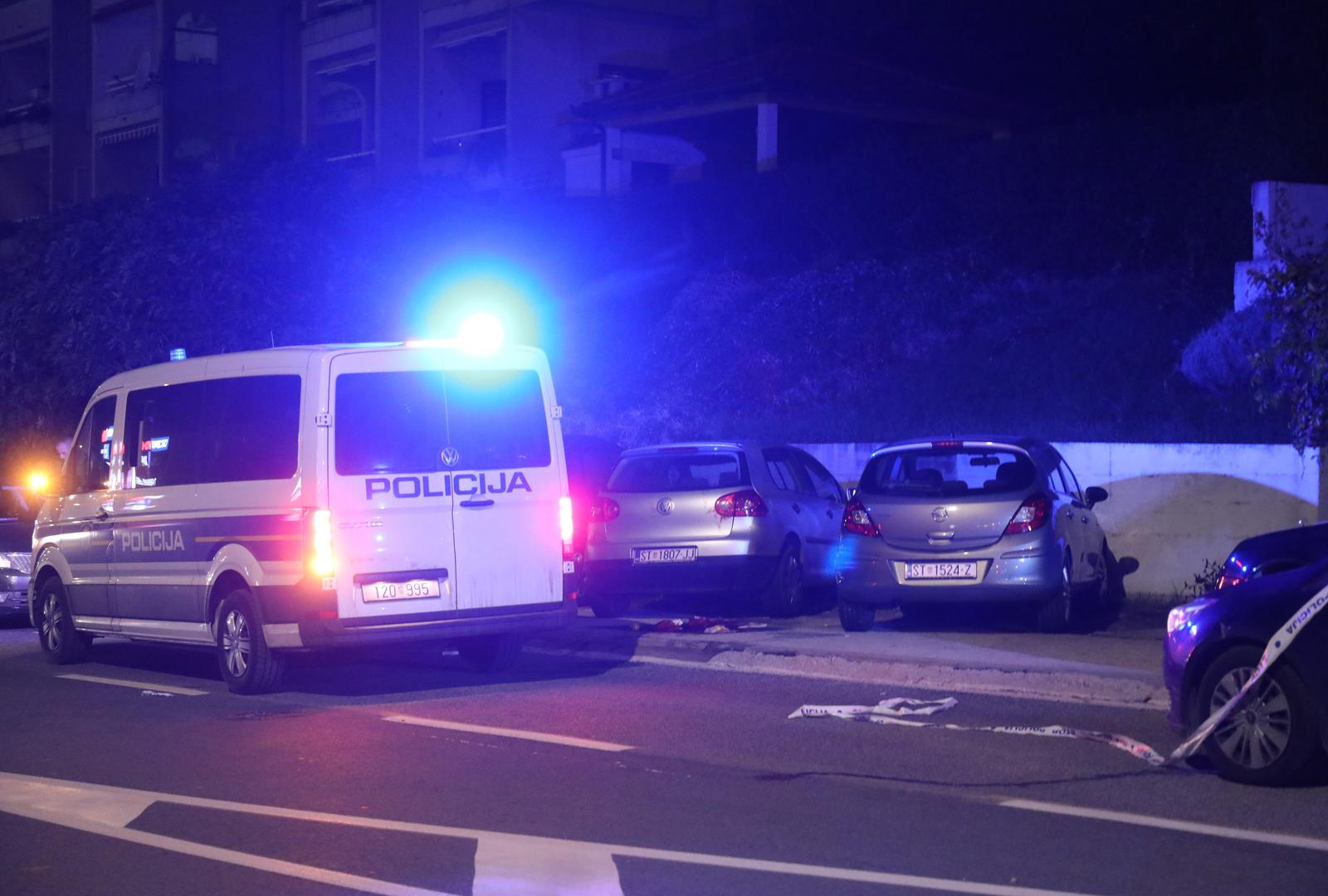 31.10.2023., Solin - Policijski ocevid na mjestu pucnjave ispred ugostiteljskog objekta u Ulici Antuna Gustava Matosa. Photo: Ivo Cagalj/PIXSELL