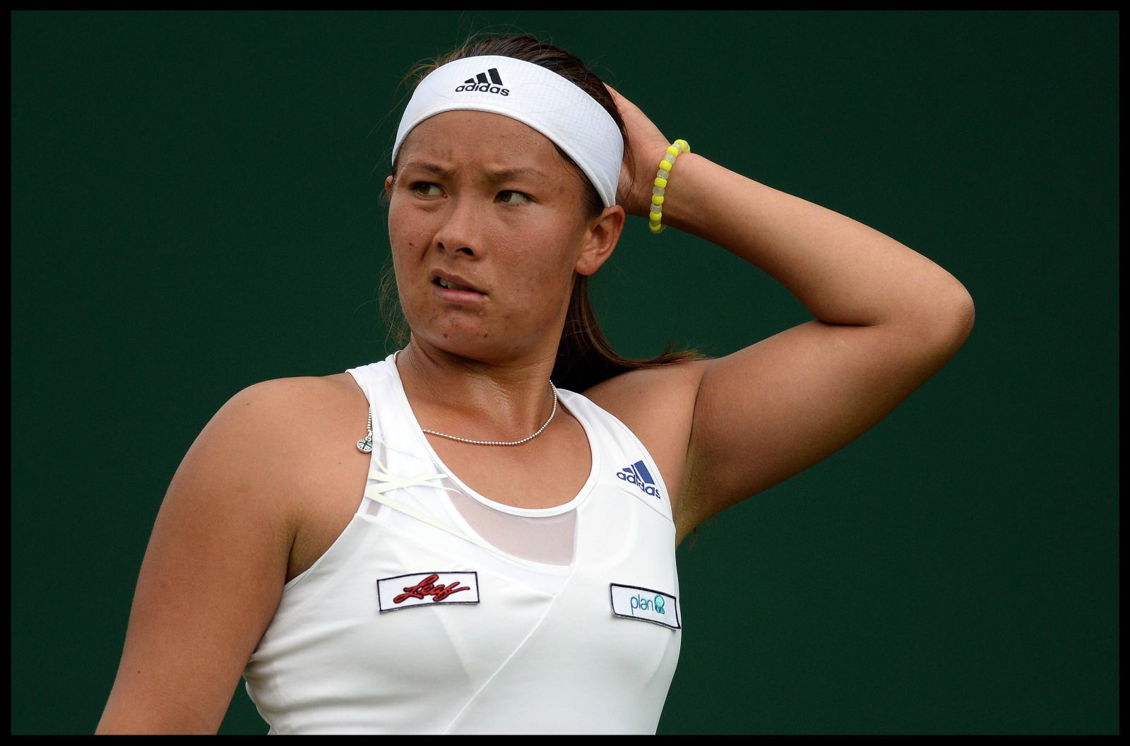 Britain s Tara Moore  on day two Of the Wimbledon Tennis Championships. Tuesday, 25th June 2013  AndrewxParsonsx/xi-Images PUBLICATIONxINxGERxSUIxAUTxHUNxONLY IIM-0142-0088