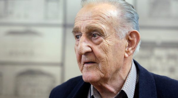 Veljko Bulajić