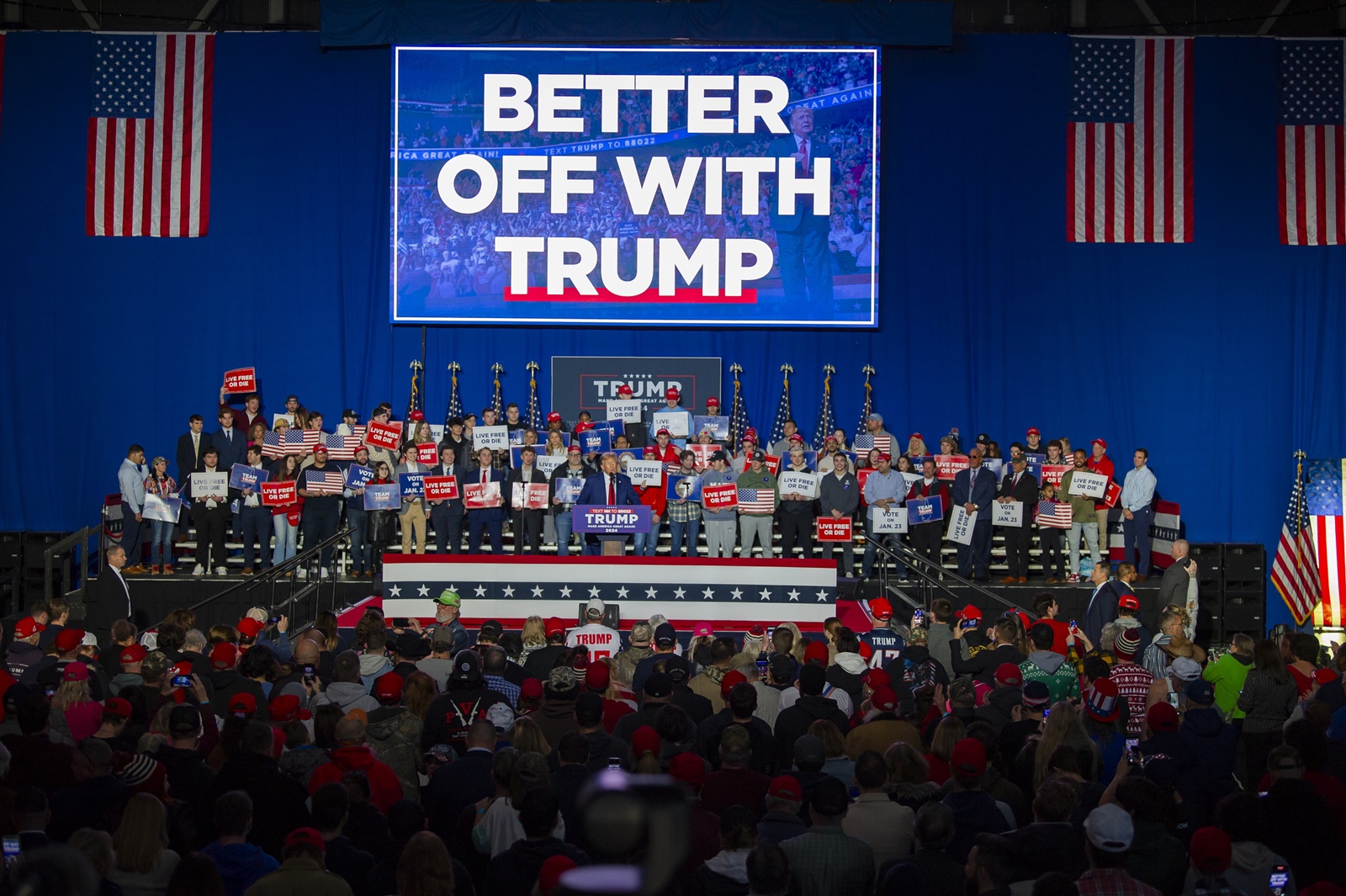 epa11033217 Republican candidate for President Former US President Donald Trump, addresses a crowd of supporters during a rally at the University of New Hampshire in Durham, New Hampshire, USA, 16 December 2023. The New Hampshire Republican primary will take place on 23 January 2024.  EPA/AMANDA SABGA