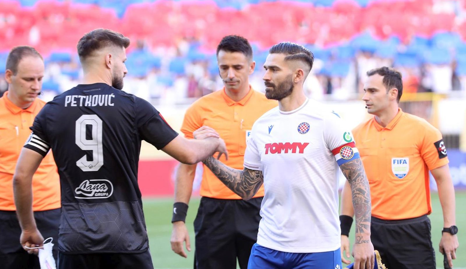 01.10.2023.,Split,stadion Poljud-SuperSport HNL,10 kolo,HNK Hajduk-GNK Dinamo.Kapetani Marko Livaja i Bruno Petkovic, Photo: Ivo Cagalj/PIXSELL