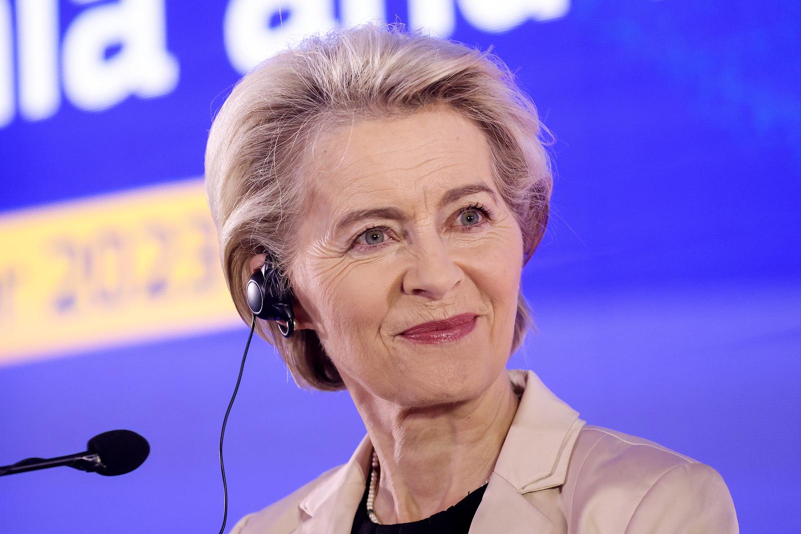 01.11.2023., Sarajevo, Bosna i Hercegovina - Nakon sastanka, predsjedavajuca Vijeca ministara BiH Borjana kristo i predsjednica Europske komisije Ursula von der Leyen odrzale su konferenciju za medije. Photo: Armin Durgut/PIXSELL