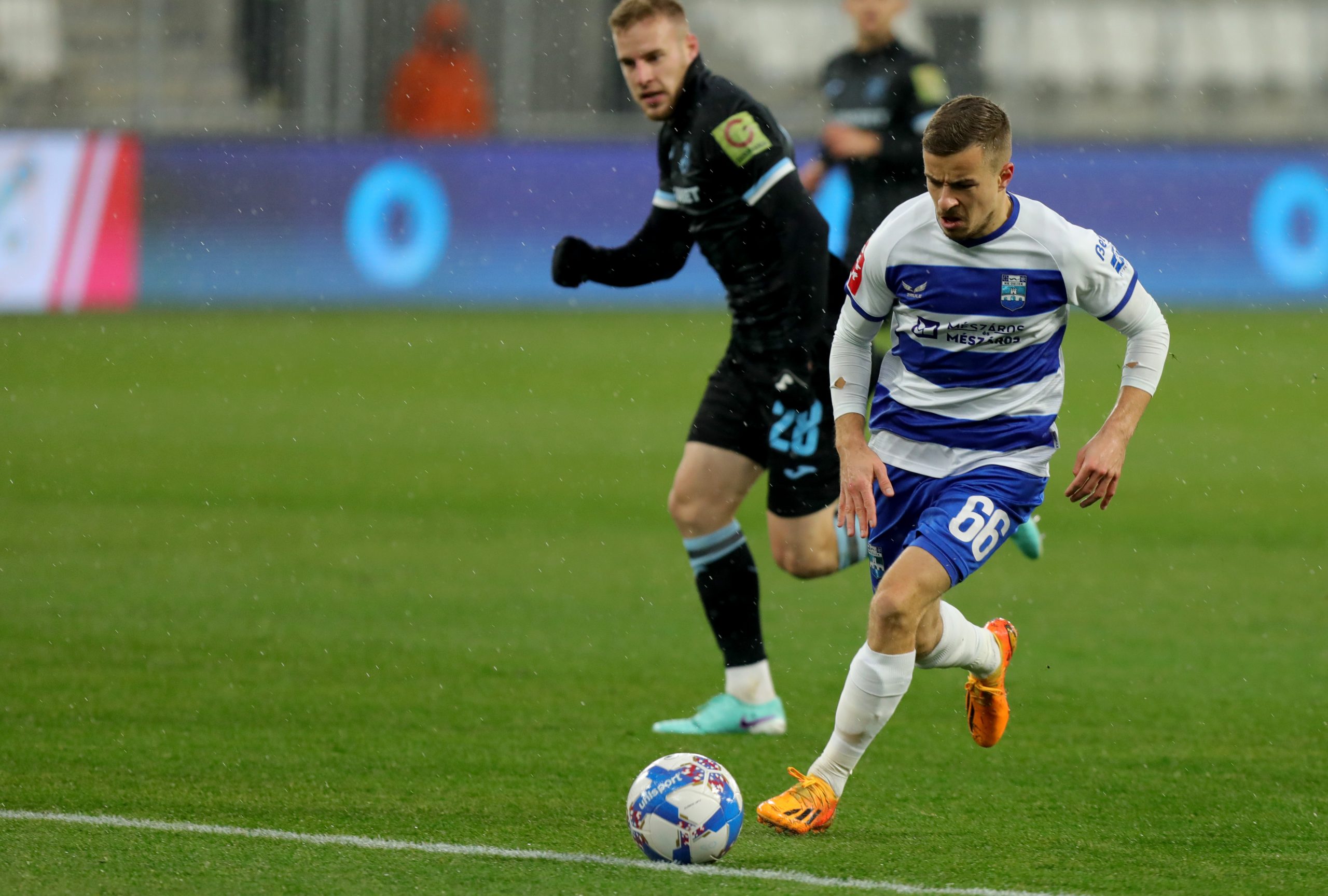 02.12.2023., Osijek - SuperSport Prva HNL, 17. kolo, NK Osijek - HNK Rijeka. Petar Pusic Photo: Borna jaksic/PIXSELL