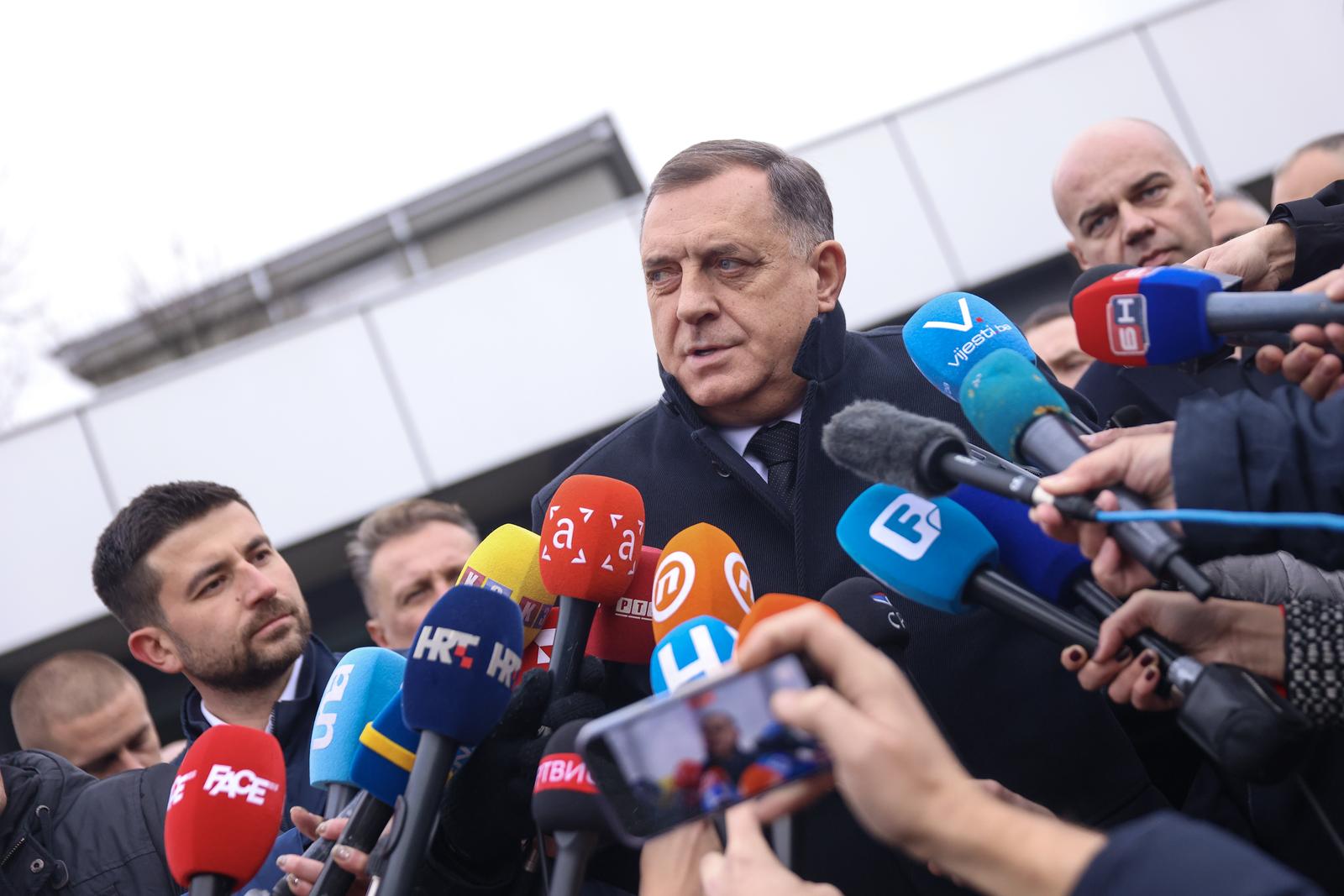 06.12.2023., Sarajevo, Bosna i Hercegovina - Milorad Dodik dao je izjavu medijima nakon rocista na Sudu BiH. Photo: Armin Durgut/PIXSELL
