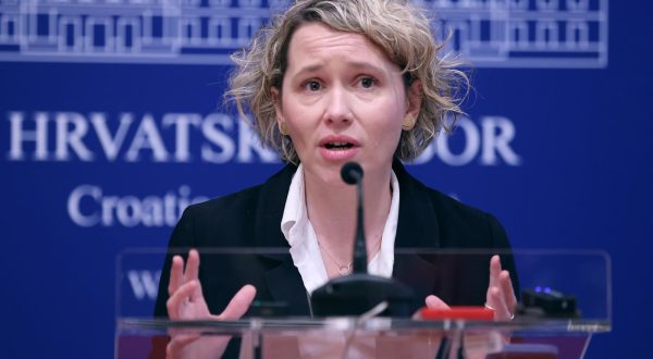 08.12.2023., Zagreb - Na konferenciji za medije odrzanoj u Saboru o temi "Najslabija karika zdravstvenog sustava u Hrvatskoj: skrb za mentalno zdravlje djece i mladih" govorila je Ivana Kekin.
 Photo: Patrik Macek/PIXSELL
