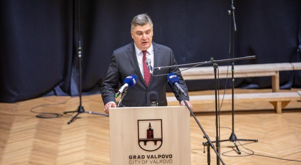 08.12.2023., Valpovo - Predsjednik Republike sudjelovao je na svecanoj sjednici Gradskog vijeca Grada Valpova povodom obiljezavanja Dana Grada.  Photo: Borna jaksic/PIXSELL