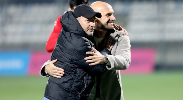 10.12.2023., Rijeka, stadion Rujevica  - SuperSport HNL, 18. kolo, HNK Rijeka - NK Slaven Belupo. Trener Rijeke, Zeljko Sopic, trener Slaven Belupa Roy Ferencina. Photo: Nel Pavletic/PIXSELL