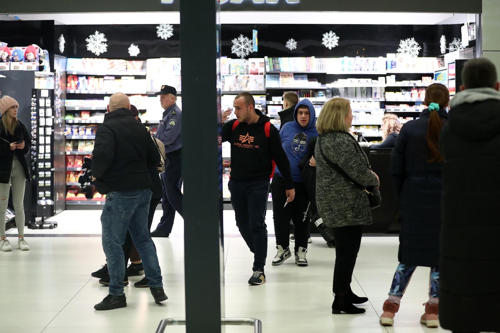 10.12.2023., Zracna luka Zagreb - Povratak pripadnika BBB-a iz zatvora u Grckoj. Photo: Pixsell/PIXSELL