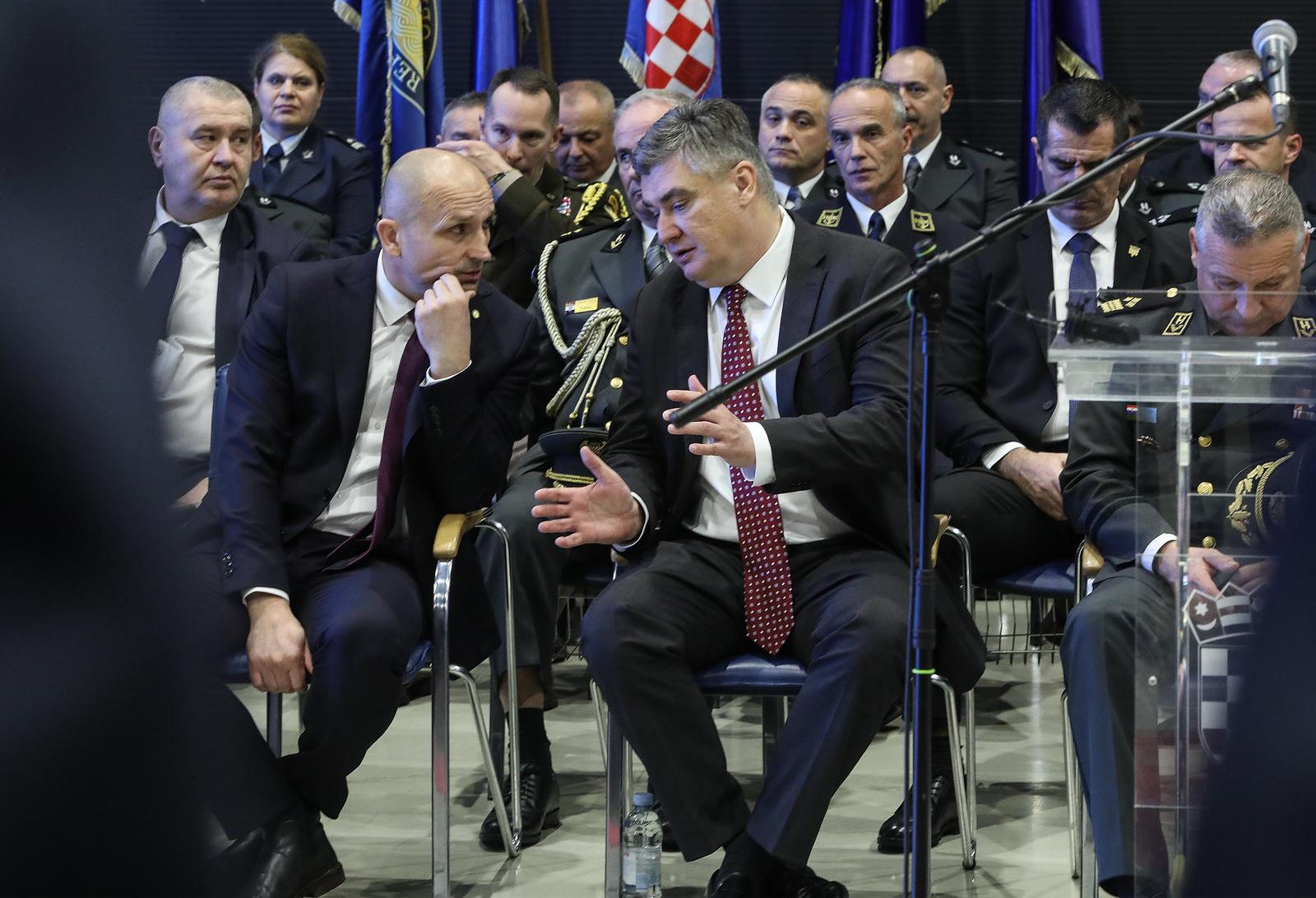 12.12.2023.,Zagreb, Pleso, vojarna Pukovnik Marko Živkovic. Predsjednik Republike i vrhovni zapovjednik Oruzanih snaga Republike Hrvatske Zoran Milanovic,te ministar Obrane RH Ivan Anusic sudjelovali  na proslavi 32. obljetnice osnutka Hrvatskoga ratnog zrakoplovstva, kojom prilikom su dodjeljena odlikovanja i priznanja, djelatnicima RZ a
  Photo: Robert Anic/PIXSELL