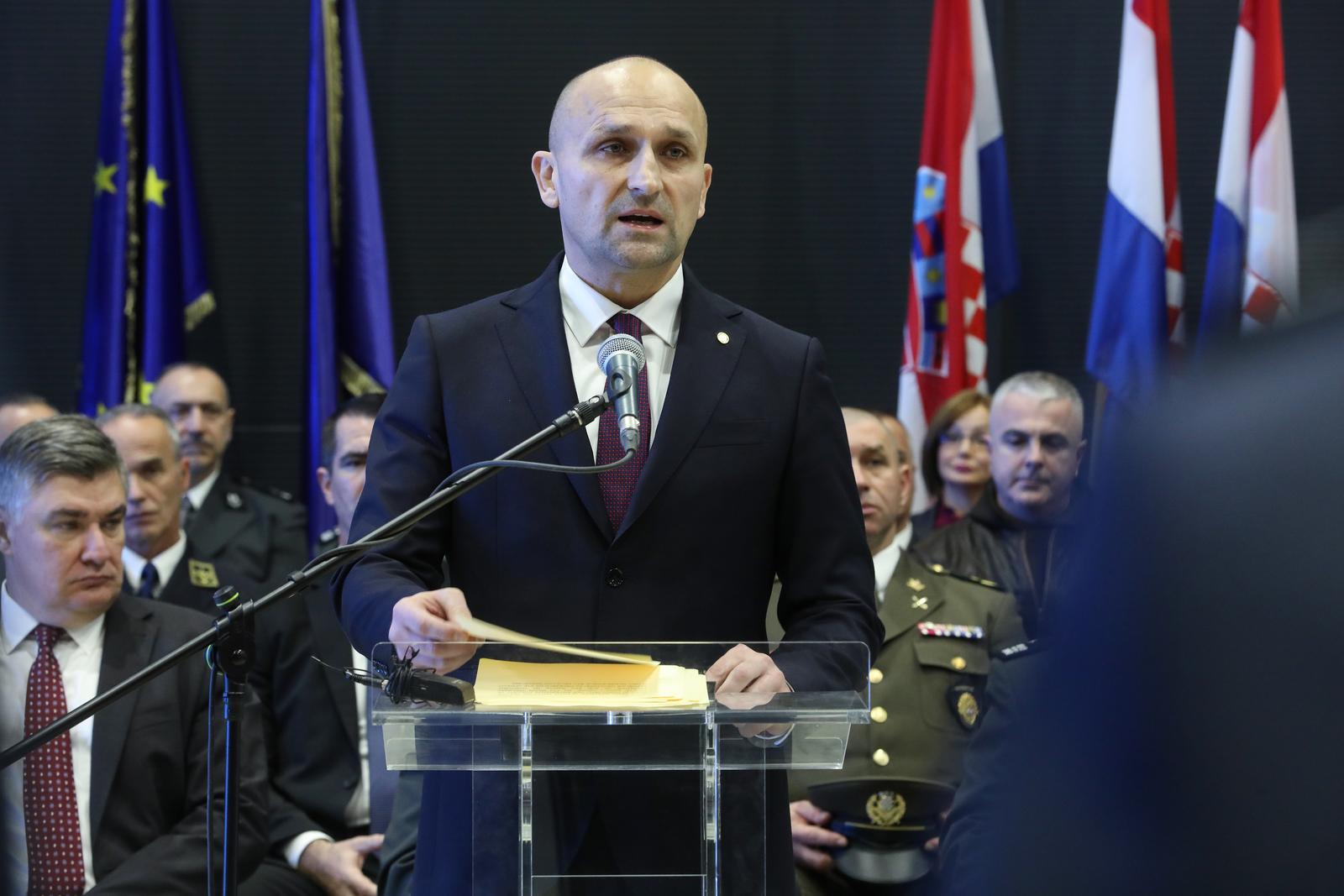 12.12.2023.,Zagreb, Pleso, vojarna Pukovnik Marko Živkovic. Predsjednik Republike i vrhovni zapovjednik Oruzanih snaga Republike Hrvatske Zoran Milanovic,te ministar Obrane RH Ivan Anusic sudjelovali  na proslavi 32. obljetnice osnutka Hrvatskoga ratnog zrakoplovstva, kojom prilikom su dodjeljena odlikovanja i priznanja, djelatnicima RZ a
  Photo: Robert Anic/PIXSELL