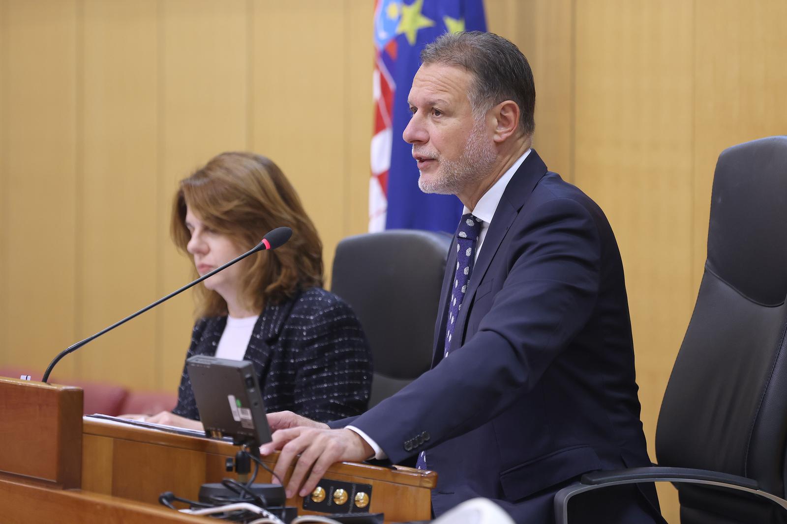 14.12.2023., Zagreb - Sabor 19. sjednicu nastavlja izjasnjavanjem o podnesenim amandmanima te raspravom o izmjenama zakona o morskom ribarstvu i prijedlogu zakona o ispitivanju porijekla imovine.
 Photo: Patrik Macek/PIXSELL