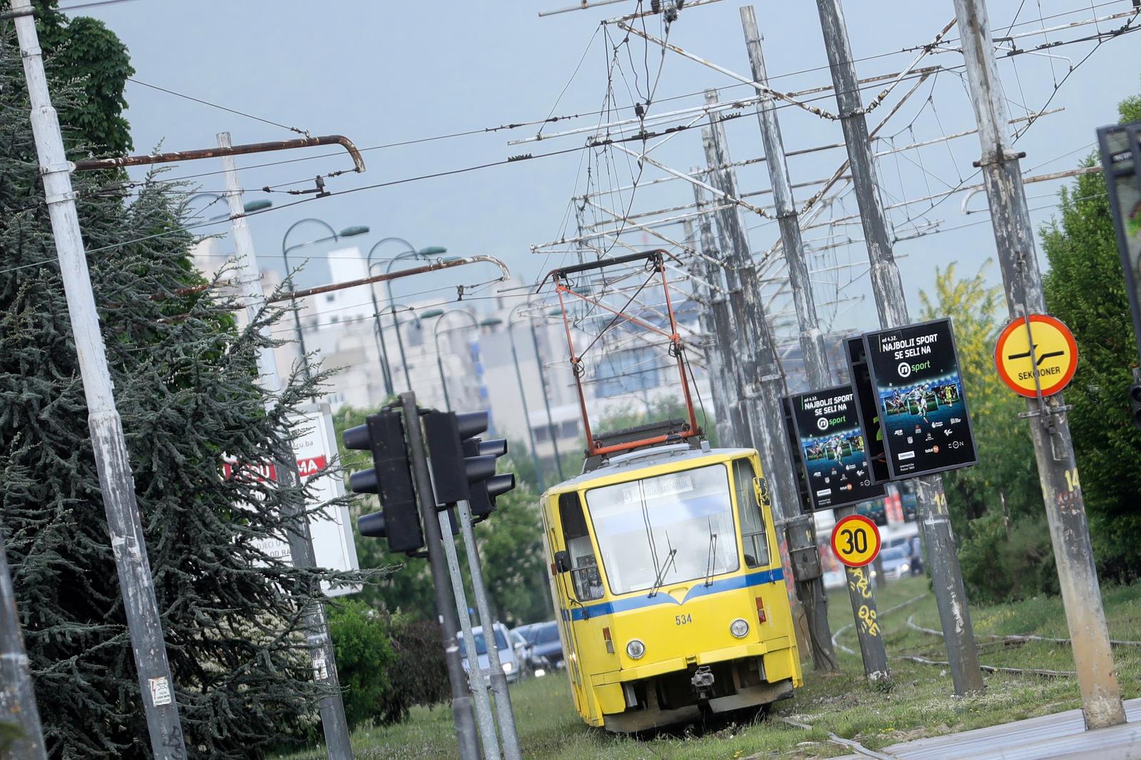 15.05.2020., Sarajevo, Bosna i Hercegovina - Od danas su u Sarajevu poceli redovno voziti tramvaji, nakon duze pauze zbog mjera prevencije sirenja Covid-19 virusa.rPhoto: Armin Durgut/PIXSELL