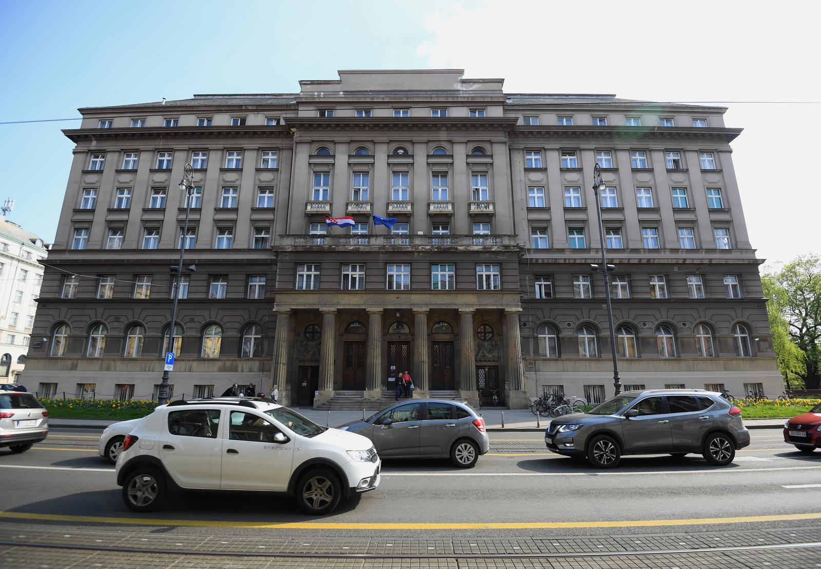Zagreb: Hrvatski zavod za mirovinsko osiguranje 17.04.2019., Zagreb - Zgrada Hrvatskog zavoda za mirovinsko osiguranje u Ulici Antuna Mihanovica. Photo: Marko Lukunic/PIXSELL