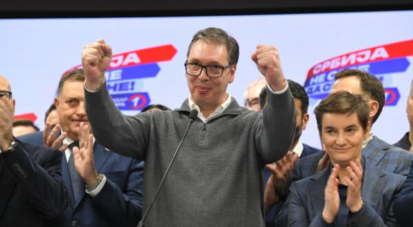 17, December, 2023, Belgrade - Press conference of the President of the Republic of Serbia, Aleksandar Vucic, was held at the headquarters of the Serbian Progressive Party. Aleksandar Vucic. Photo: A.H./ATAImages

17, decembar, 2023, Beograd - U sedistu Srpske napredne stranke odrzana je konferencija za medije predsednika Republike Srbije Aleksandra Vucica. Photo: A.H./ATAImages