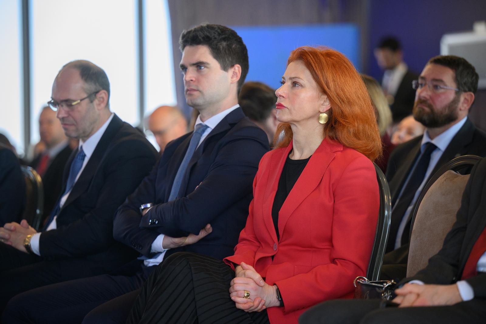 18.12.2023., Zagreb - Konferencija "Desetljece zasluzenih prilika i izazovi koji dolaze" u organizaciji Ureda Europskog parlamenta u Hrvatskoj odrzano je u Hotelu Westin. Karlo Ressler, Senada Selo Sabic. Photo: Davor Puklavec/PIXSELL
