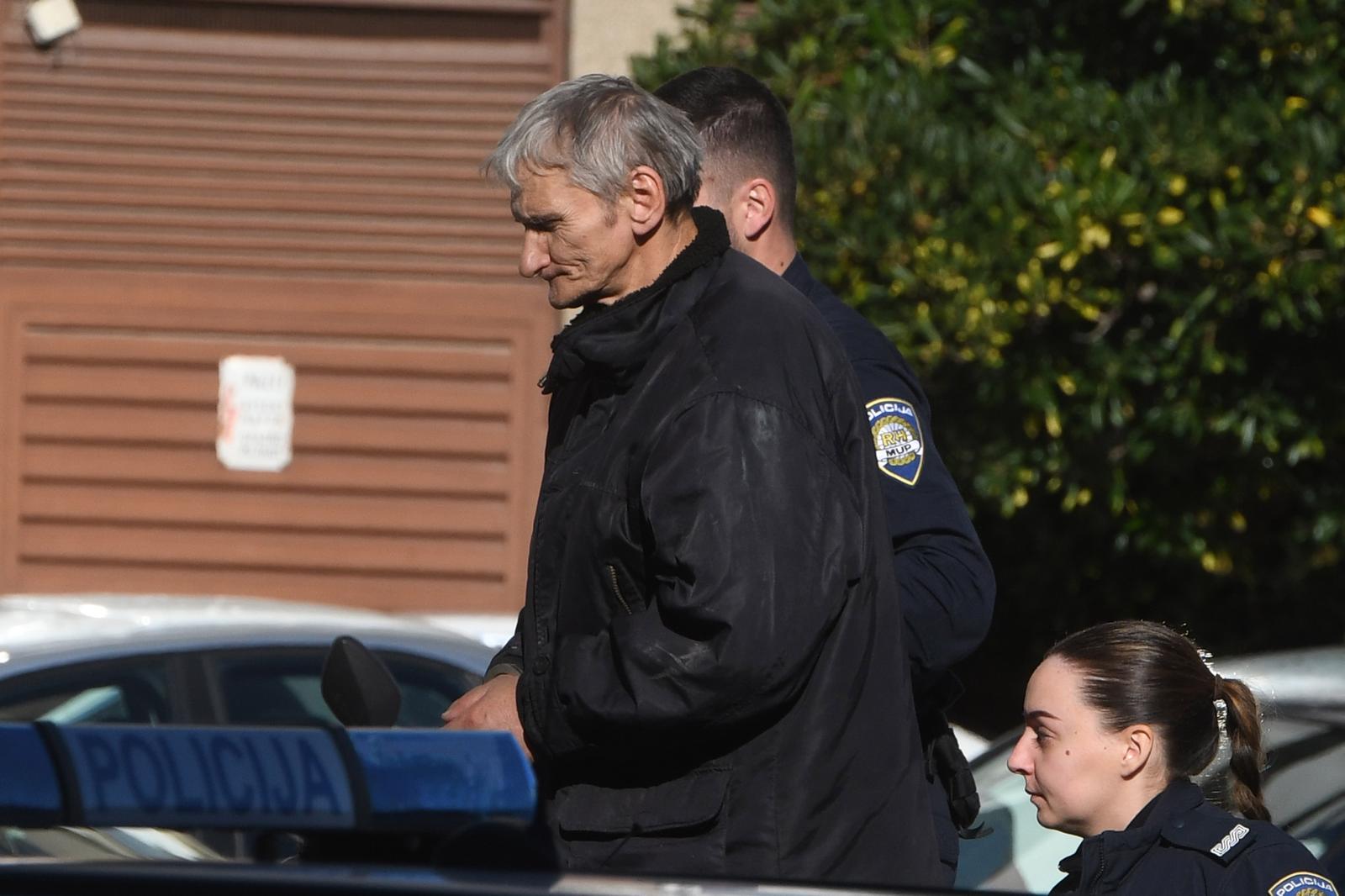 18.12.2023., Sibenik - Na Zupanijski sud prepracen vozac koji je automobilom u Tribunju naletio na djevojku na nogostupu koja je od zadobivenih ozlijeda preminula. Photo: Hrvoje Jelavic/PIXSELL