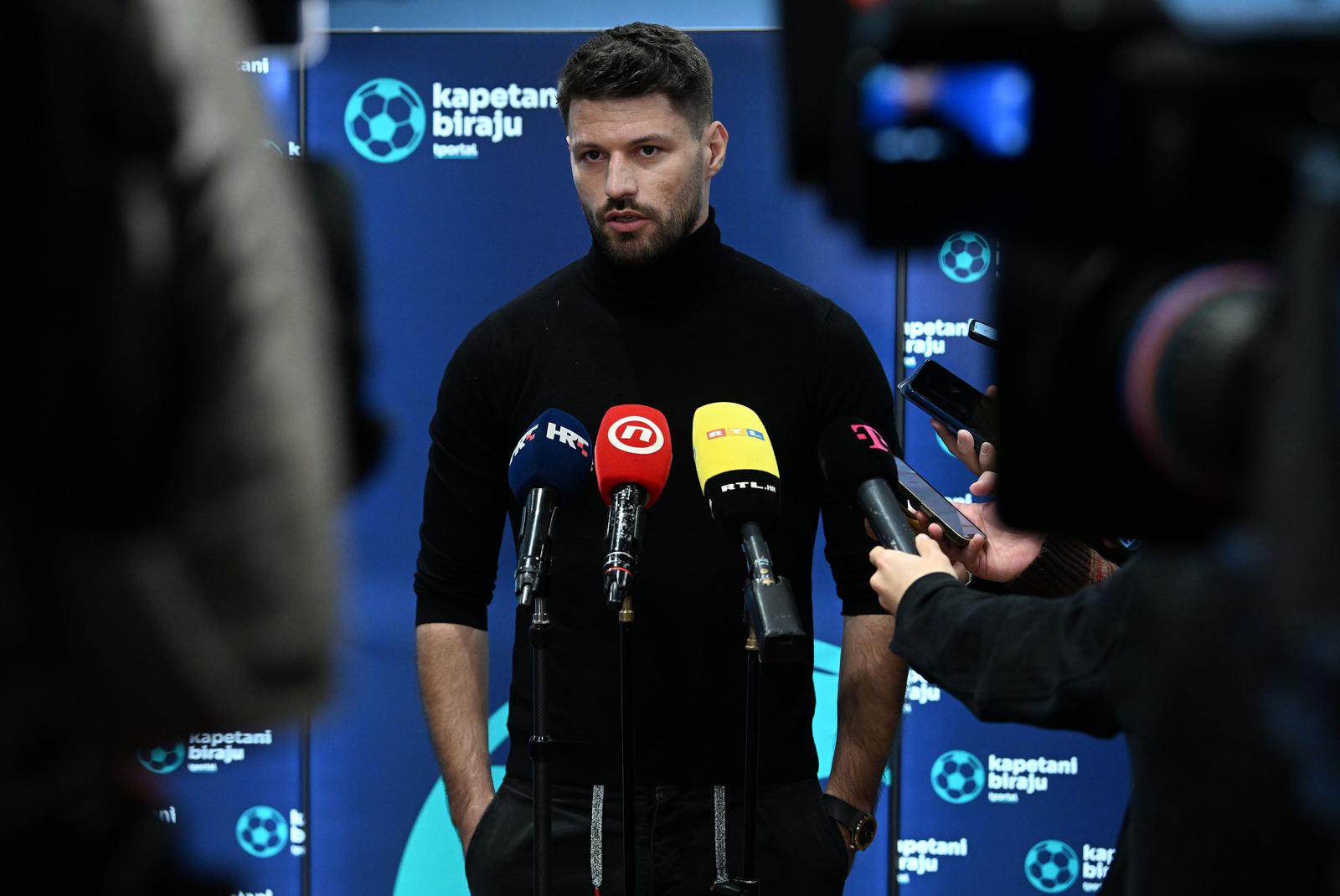 18.12.2023., Zagreb - Dodjela nagrade Kapetani biraju koju organzira i dodjelju Tportal. Ovogodisnji pobjednik Bruno Petkovic. Photo: Marko Lukunic/PIXSELL