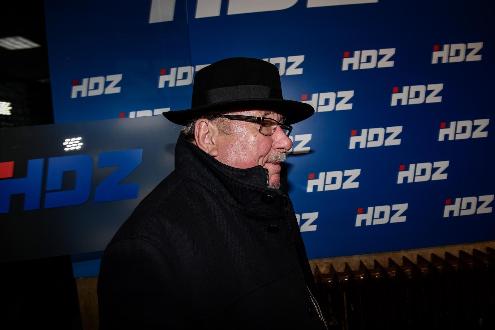 20.11.2023., Zagreb - Vladimir Seks dolazi na sastanak sireg Predsjednistva HDZ-a srediste Gradskog odbora HDZ-a Grada Zagreba u Gundulicevoj ulici. Photo: Josip Regovic/PIXSELL