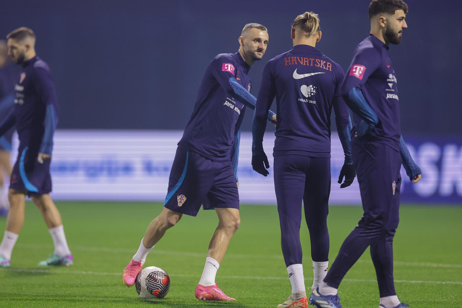 20.11.2023., stadion Maksimir, Zagreb - Trening  hrvatske nogometne reprezentacije uoci sutrasnje utakmice kvalifikacija za EURO 2024 protiv Armenije. Marcelo Brozovic Photo: Luka Stanzl/PIXSELL