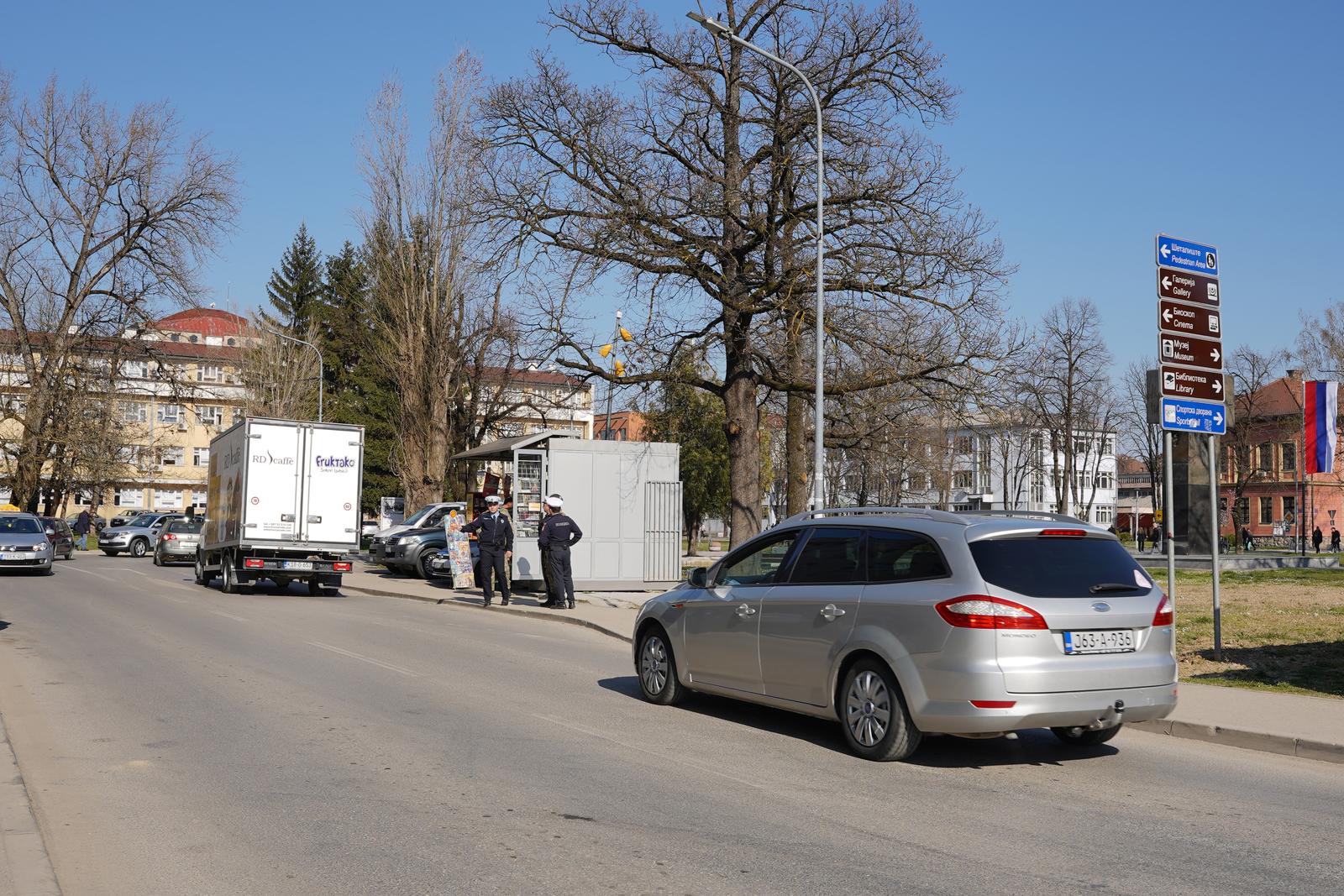 21.03.2022., Prijedor, Bosna i Hercegovina -  Nacelnik Sektora krim-policije PU Prijedor Radenko Basic rano jutros ubijen je u Prijedoru, u naselju Pecani. U vise gradova Republike Srpske, a posebno u samom Prijedoru je opsadno stanje, na ulicama su policajci koji kontroliraju sve vozace i putnike. 
 Photo: Dejan Rakita/PIXSELL