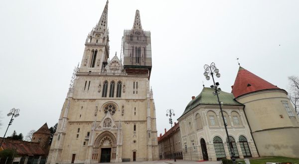 22.03.2020., Zagreb - Potes magnitude 5,3 stupnjeva ostetio je Zagrebacku katedralu. Photo: Sanjin Strukic/PIXSELL
