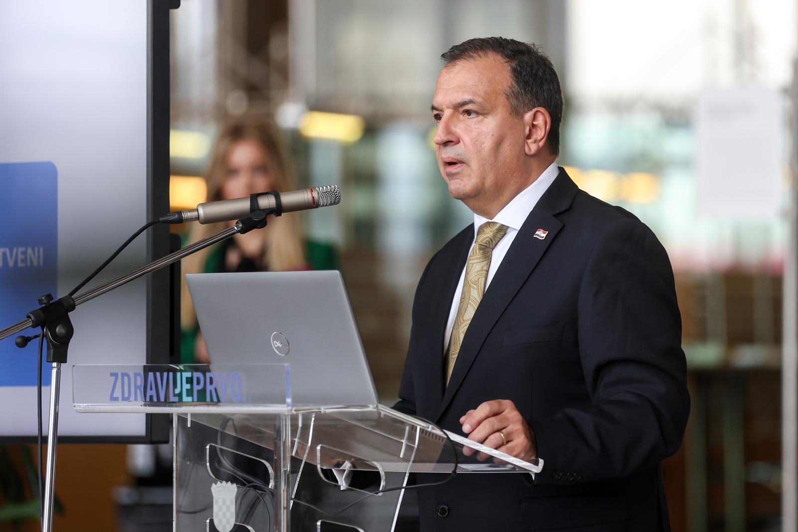 22.11.2023., Zagreb - Predstavljanje rezultata provedenih preventivnih zdravstvenih pregleda odrzano je u Nacionalnoj i sveucilisnoj knjiznici. Ministar zdravstva Vili Beros. Photo: Igor Kralj/PIXSELL