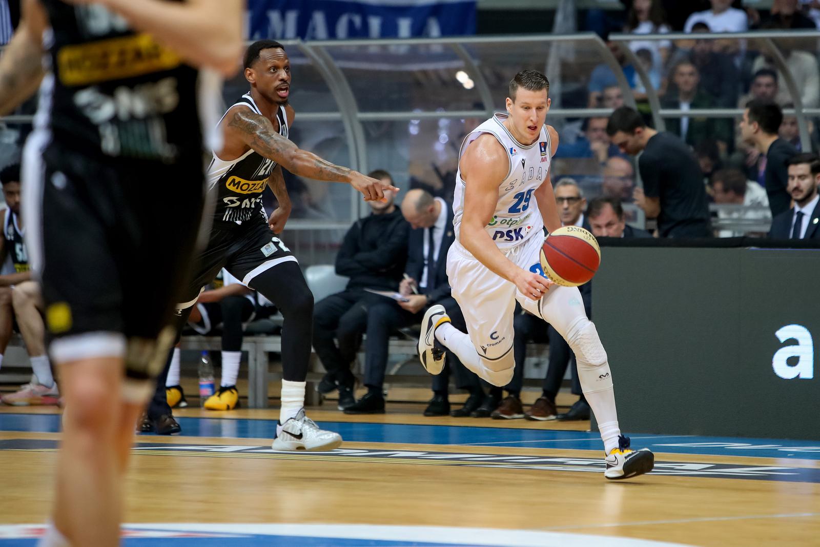 24.12.2023., Zadar - Utakmica 13. kola AdmiralBet ABA lige izmedju Zadra i Partizana. Luka Bozic Photo: Sime Zelic/PIXSELL