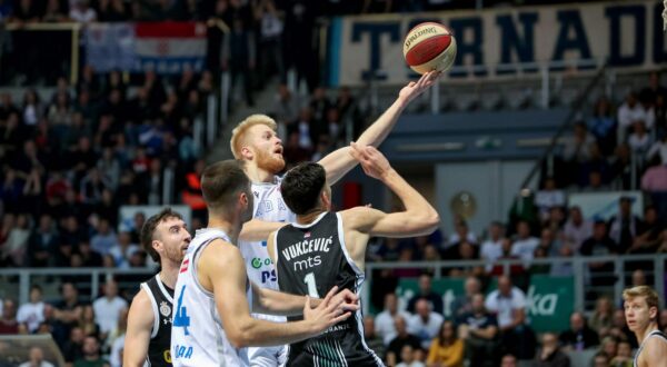 24.12.2023., Zadar - Utakmica 13. kola AdmiralBet ABA lige izmedju Zadra i Partizana Photo: Sime Zelic/PIXSELL