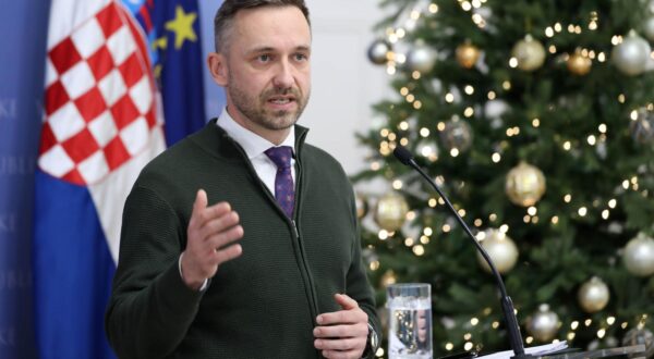 27.12.2023.,Zagreb - Izjavu za medije dao je ministar Marin Piletic u Banskim dvorima nastavno na press Grbina Photo: Jurica Galoic/PIXSELL