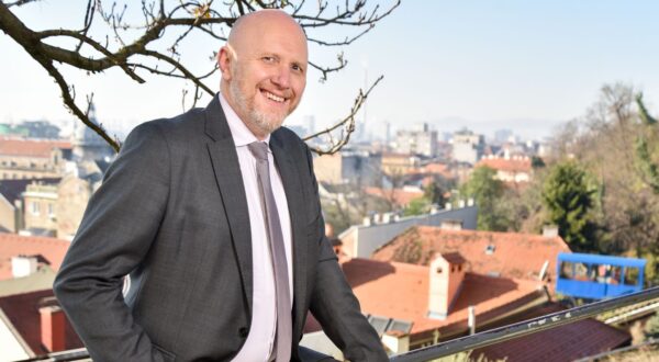 07.12.2023., Zagreb - Renato Petek, zastupnik SDPa u zagrebackoj Gradskoj skupstini. 

Photo Sasa ZinajaNFoto