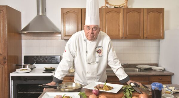 03.11.2023., Sibenik - Zdravko Kalabric, hrvatski Masterchef. 
Photo Sasa ZinajaNFoto