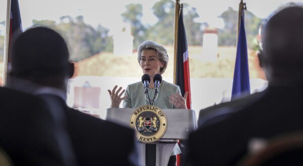 epa11035599 European Commission President Ursula von der Leyen speaks during a joint press conference at the signing of the Kenya-EU Economic Partnership Agreement at the Statehouse in Nairobi, Kenya, 18 December 2023. The EU and Kenya signed an Economic Partnership Agreement (EPA) to boost bilateral trade in goods, increase investment flows, and contribute to sustainable economic growth, according to a statement by the delegation of the EU to Kenya. The EU is Kenya's first export destination and second largest trading partner, with a total of 3.3 billion euros in bilateral trade in 2022, which represents an increase of 27 percent compared to 2018.  EPA/DANIEL IRUNGU