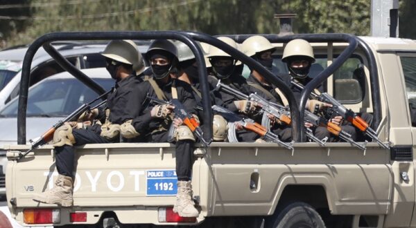 epa11049589 Houthi troopers riding a truck patrol at a street in Sana'a, Yemen, 30 December 2023. Yemen's Houthis have issued a warning to the US, cautioning against any potential military escalation on Yemen amid their commitment to continue targeting Israel-related commercial ships in the Red Sea and the Bab al-Mandab Strait, according to a statement by the Houthi military spokesperson, Yahya Sarea. The US Department of Defense announced on 18 December a multinational operation to safeguard trade and to protect ships in the Red Sea amid the recent escalation in Houthi attacks originating from Yemen. These attacks in recent weeks have prompted major shipping companies to reroute their operations and raised concerns of prolonged disruptions to global trade. Houthis vowed to attack Israeli-bound ships and prevent them from navigating in the Red Sea and the Bab al-Mandab Strait in retaliation for Israel's airstrikes on the Gaza Strip, according to Sarea.  EPA/YAHYA ARHAB