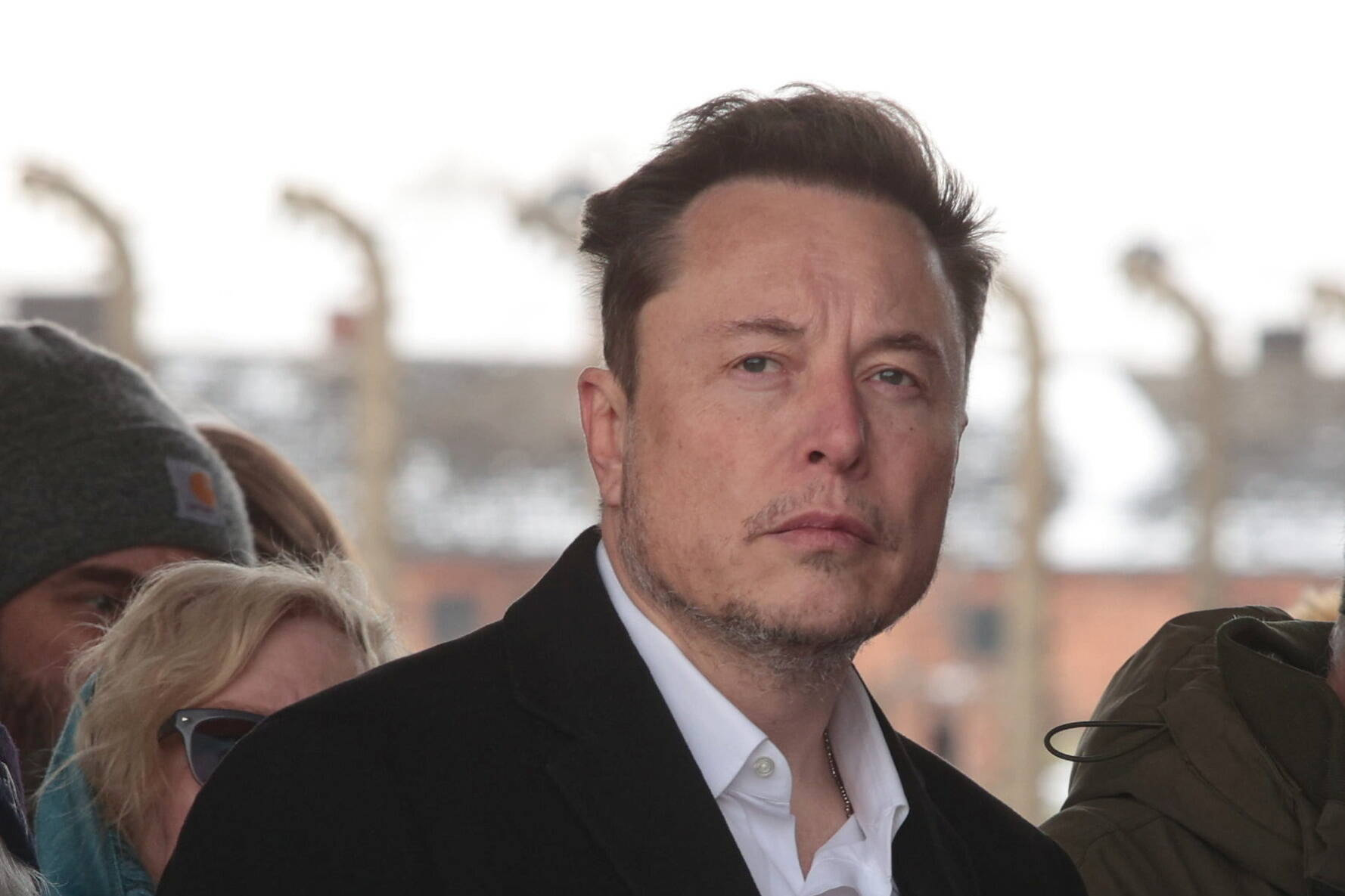 epa11096077 Tesla and Platform X owner Elon Musk during a visit to the former German Nazi concentration camp Auschwitz II-Birkenau in Birkenau, Poland, 22 January 2024. Elon Musk is visiting Poland where he is expected to take part in events organized in connection with the upcoming International Holocaust Remembrance Day.  EPA/ZBIGNIEW MEISSNER POLAND OUT