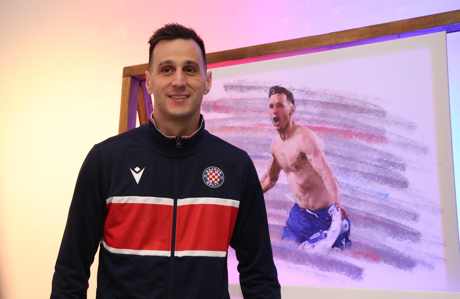 02.12.2022., Split - Na Peristilu je odrzana promocija kalendara HNK Hajduk za 2023. godinu. Nikola Kalinic Photo: Ivana Ivanovic/PIXSELL
