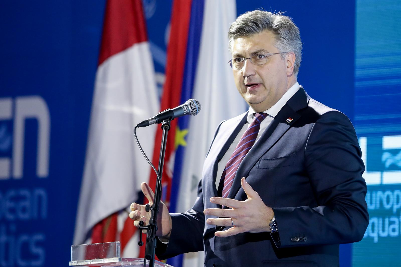 04.01.2024., bazen u Gruzu, Dubrovnik -  Svecanost otvaranja seniorskog Europskog vaterpolskog prvenstva. Predsjednik Vlade RH Andrej Plenkovic Photo: Grgo Jelavic/PIXSELL