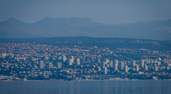 03.10.2023., Rijeka - Panorama grada Rijeke. Photo: Zvonimir Barisin/PIXSELL