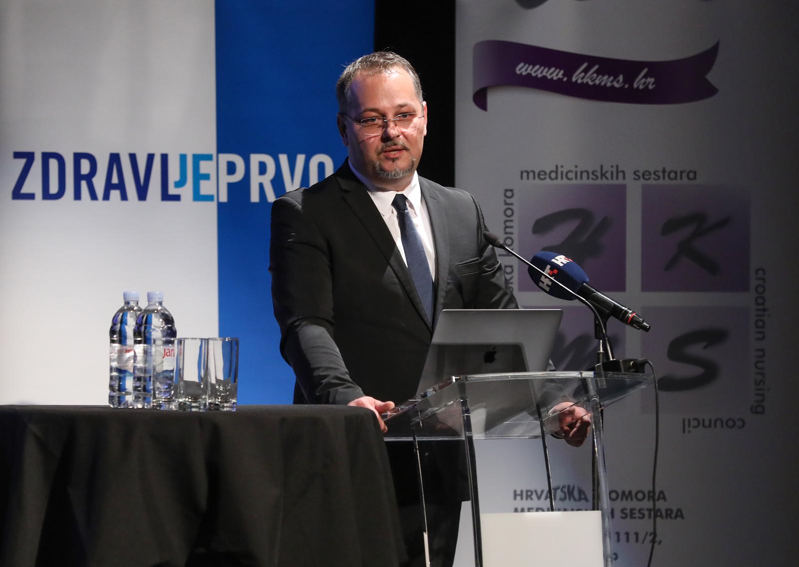 08.12.2023.,Zagreb, 20. godisnjica Hrvatske komore medicinskih sestara, odrzana u maloj dvorani KD Lisinski. Povodom godisnjice okupljenim clanovima komore obratili su se Mario Gazic, predsjednik i Vili Beros, ministar zdravstva.     Photo: Robert Anic/PIXSELL