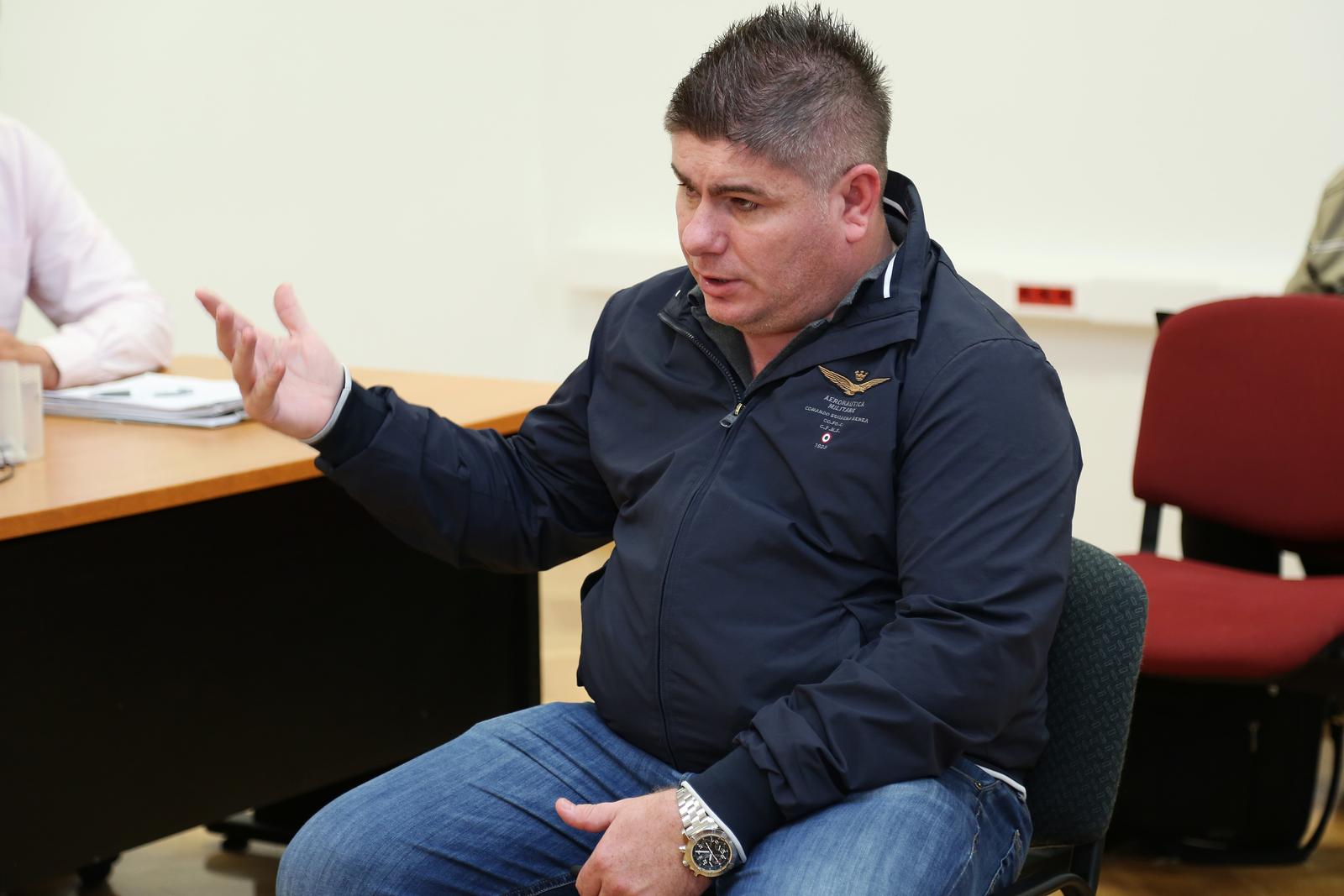 09.05.2017., Osijek - Na Opcinskom sudu nastavljeno je sudjenje uredniku Bujice Velimiru Bujancu u privatnoj tuzbi Ranka Ostojica, bivseg SDP-ovog ministra unutarnjih poslova, za klevetu. Photo: Marko Mrkonjic/PIXSELL