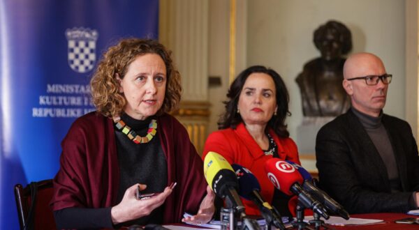 10.01.2024., Zagreb - Konferencija za medije nakon sastanka intendanata nacionalnih kazalista o financiranju, planovima i programima rada te suradnje i koprodukcija u okviru K-HNK u 2024. godini, na kojoj su se predstaviti i rezultati postignuti u 2023. godini. Nina Obuljen Korzinek. Photo: Luka stanzl/PIXSELL