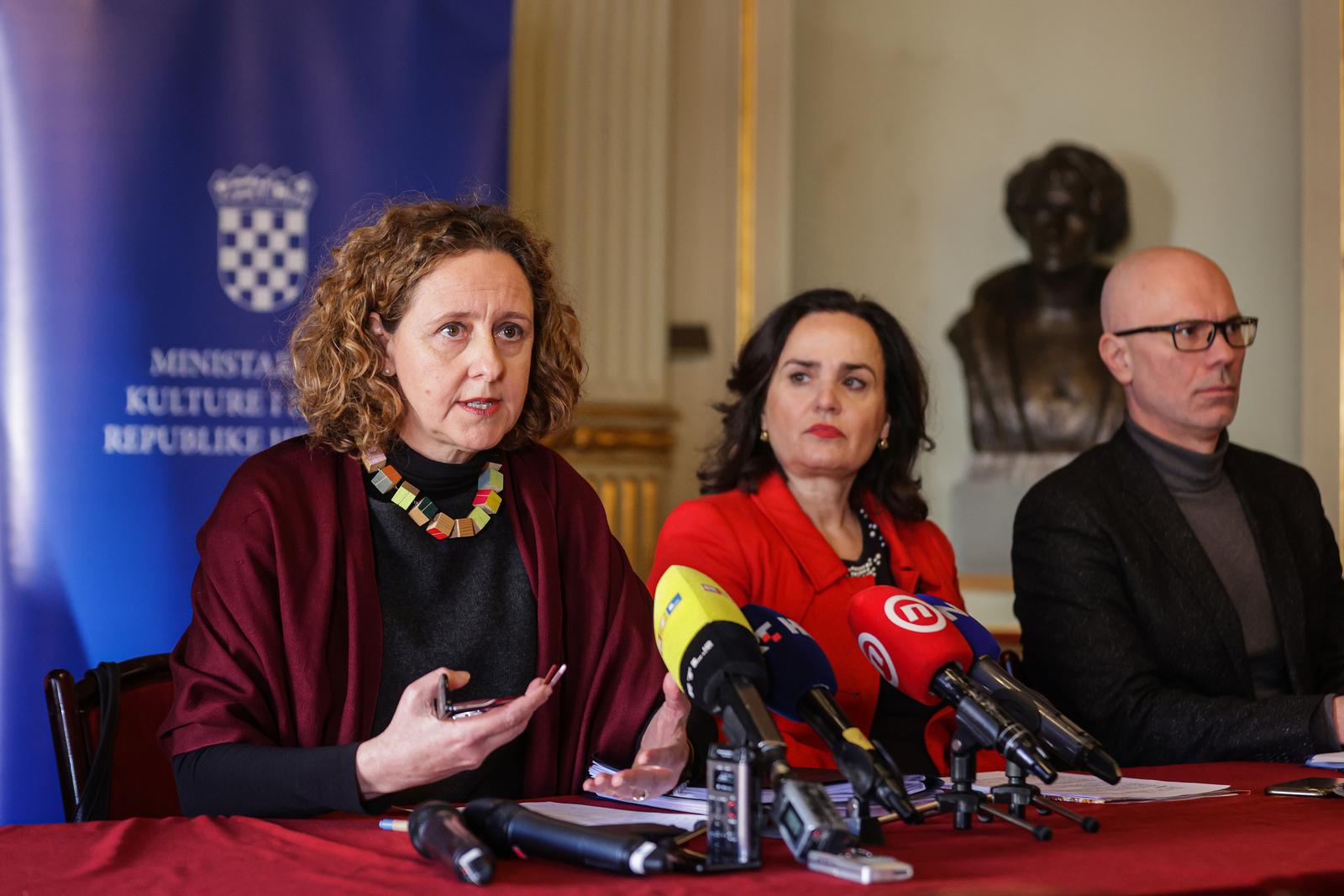 10.01.2024., Zagreb - Konferencija za medije nakon sastanka intendanata nacionalnih kazalista o financiranju, planovima i programima rada te suradnje i koprodukcija u okviru K-HNK u 2024. godini, na kojoj su se predstaviti i rezultati postignuti u 2023. godini. Nina Obuljen Korzinek. Photo: Luka stanzl/PIXSELL
