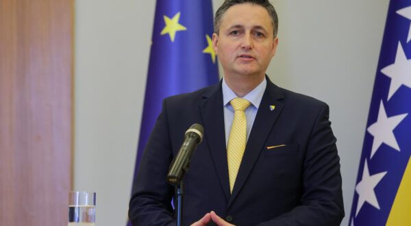 11.05.2023., Ured predsjednika, Zagreb - Dolazak clana Predsjednistva Bosne i Hercegovine Denisa Becirovica na radni sastanak sa predsjednikom Zoranom Milanovicem. Izjave za medije nakon sastanka. Photo: Luka Stanzl/PIXSELL