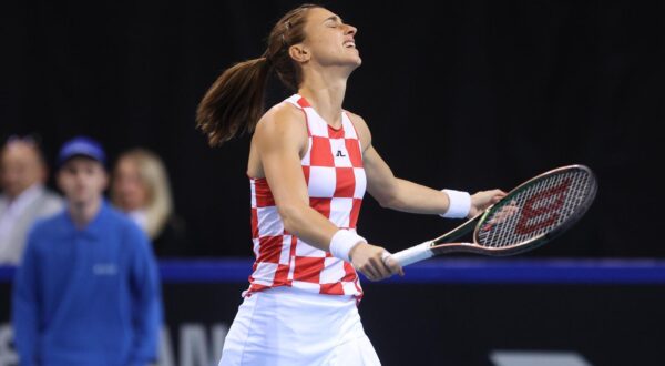 11.11.2022., Rijeka - Billie Jean King Cup, Hrvatska protiv Njemacke, teniski mec izmedu Petre Martic i Eve Lys.   Photo: Nel Pavletic/PIXSELL