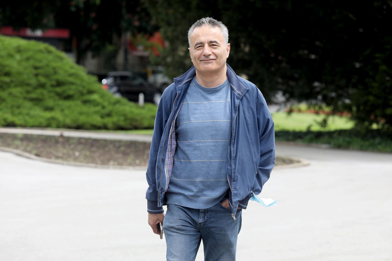 12.05.2021., Zagreb - Pavle Kalinic, procelnik Gradskog ureda za upravljanje u hitnim situacijama Grada Zagreba lezerno je prosetalo centrom grada. rPhoto: Patrik Macek/PIXSELL