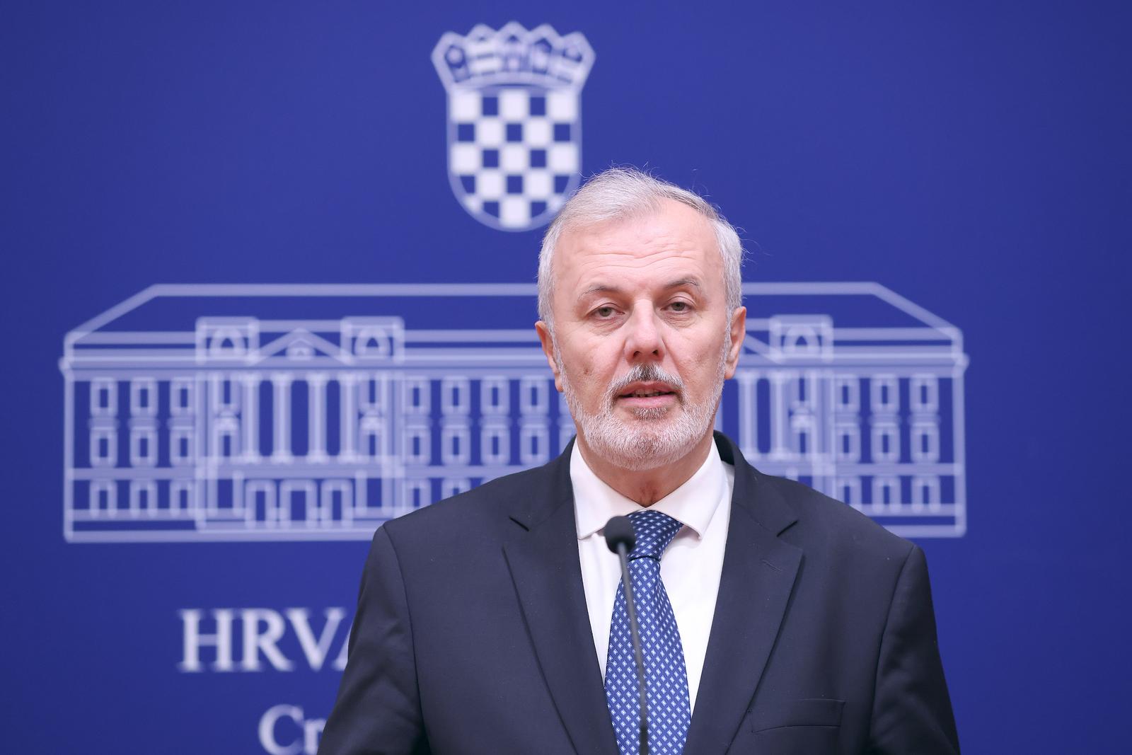 13.12.2023., Zagreb - Na konferenciji za medije  odrzanoj u Saboru o korupcijskom skandalu u Ministarstvu gospodarstva govorili su Ante Sanader i Damir Habijan.
 Photo: Patrik Macek/PIXSELL