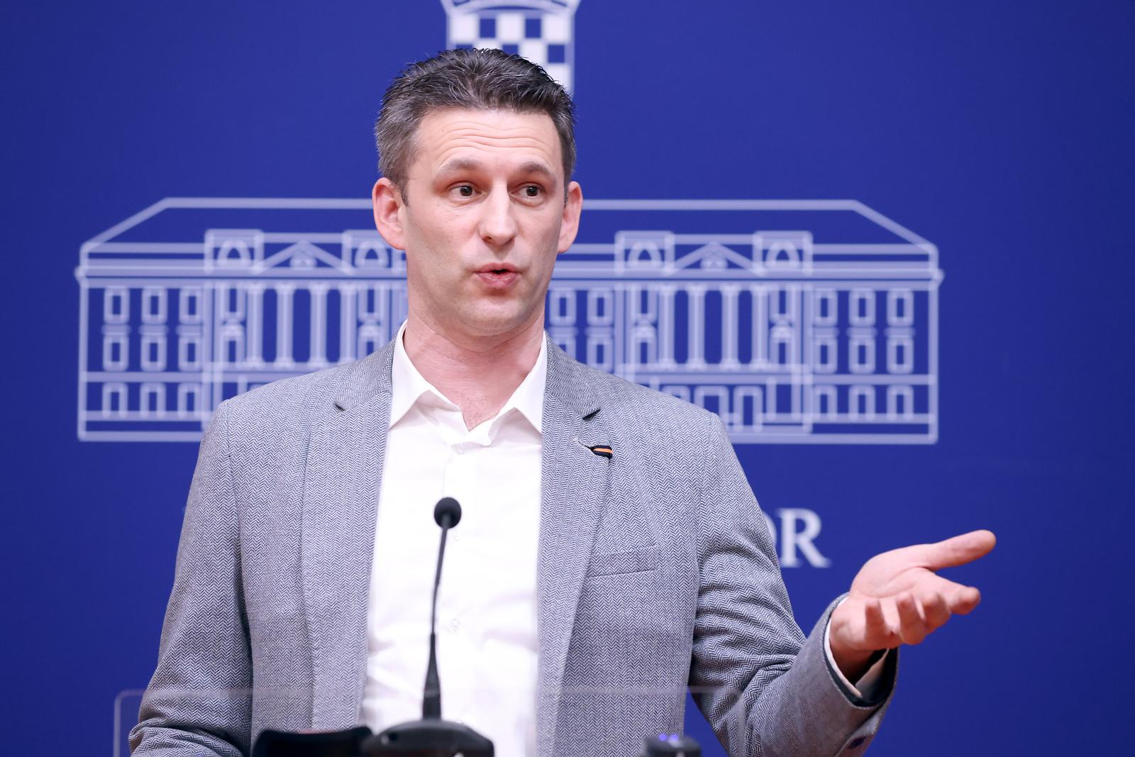 13.12.2023., Zagreb - Na konferenciji za medije  odrzanoj u Saboru o korupcijskom skandalu u Ministarstvu gospodarstva govorio je Bozo Petrov.
 Photo: Patrik Macek/PIXSELL