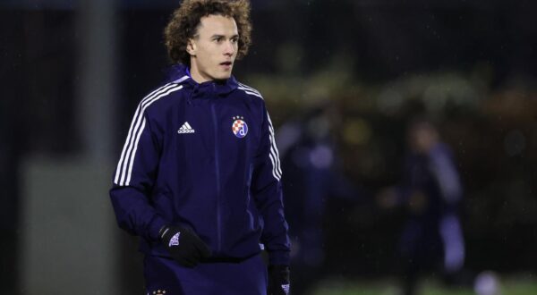 13.12.2023., stadion Maksimir, Zagreb - Trening GNK Dinamo uoci sutrasnje utakmice 6. kola UEFA Konferencijske lige protiv Ballkanija. Robert Ljubicic Photo: Luka Stanzl/PIXSELL