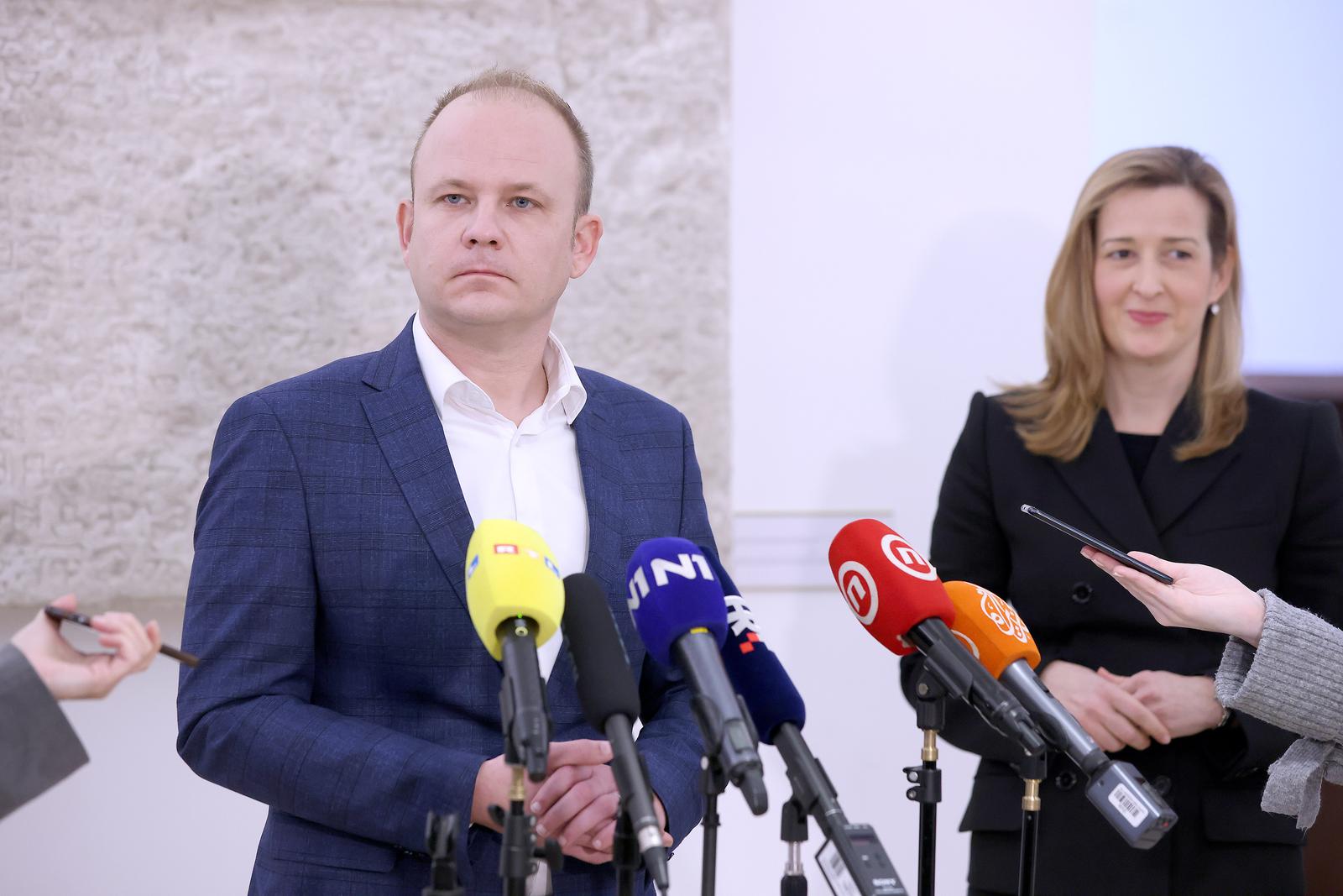 15.01.2024., Zagreb - Na konferenciji za medije odrzanoj u Saboru o aktualnim temema govorili su Mirela Ahmetovic i Misel Jaksic.
 Photo: Patrik Macek/PIXSELL