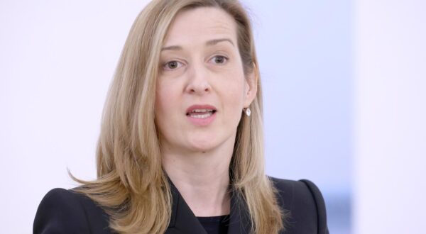 15.01.2024., Zagreb - Na konferenciji za medije odrzanoj u Saboru o aktualnim temema govorili su Mirela Ahmetovic i Misel Jaksic.
 Photo: Patrik Macek/PIXSELL